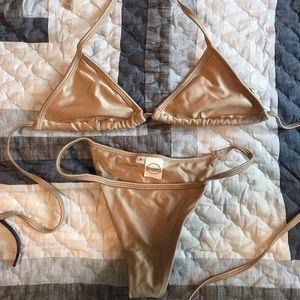 Frankie’s bikini set